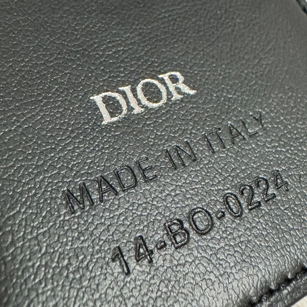 Dior Saddle Magnetic Card Holder - Picture 8 of 9